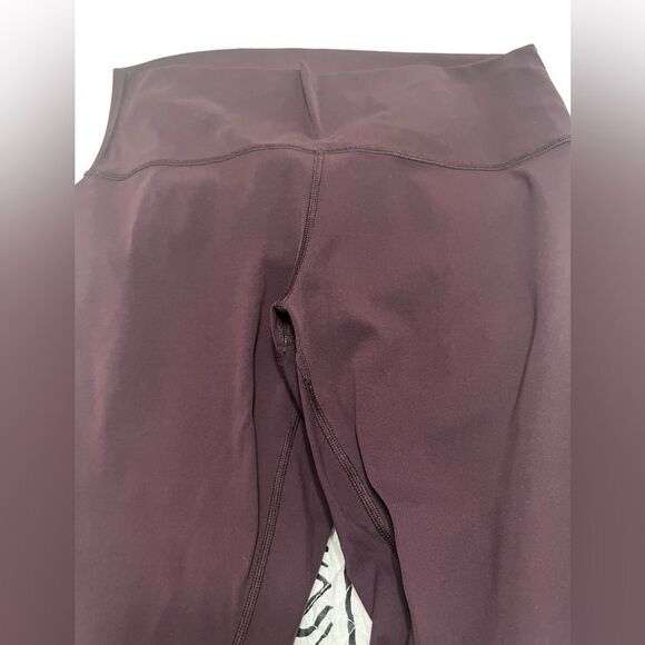 Lululemon 10 purple crop soft leggings maroon - Picture 7 of 9
